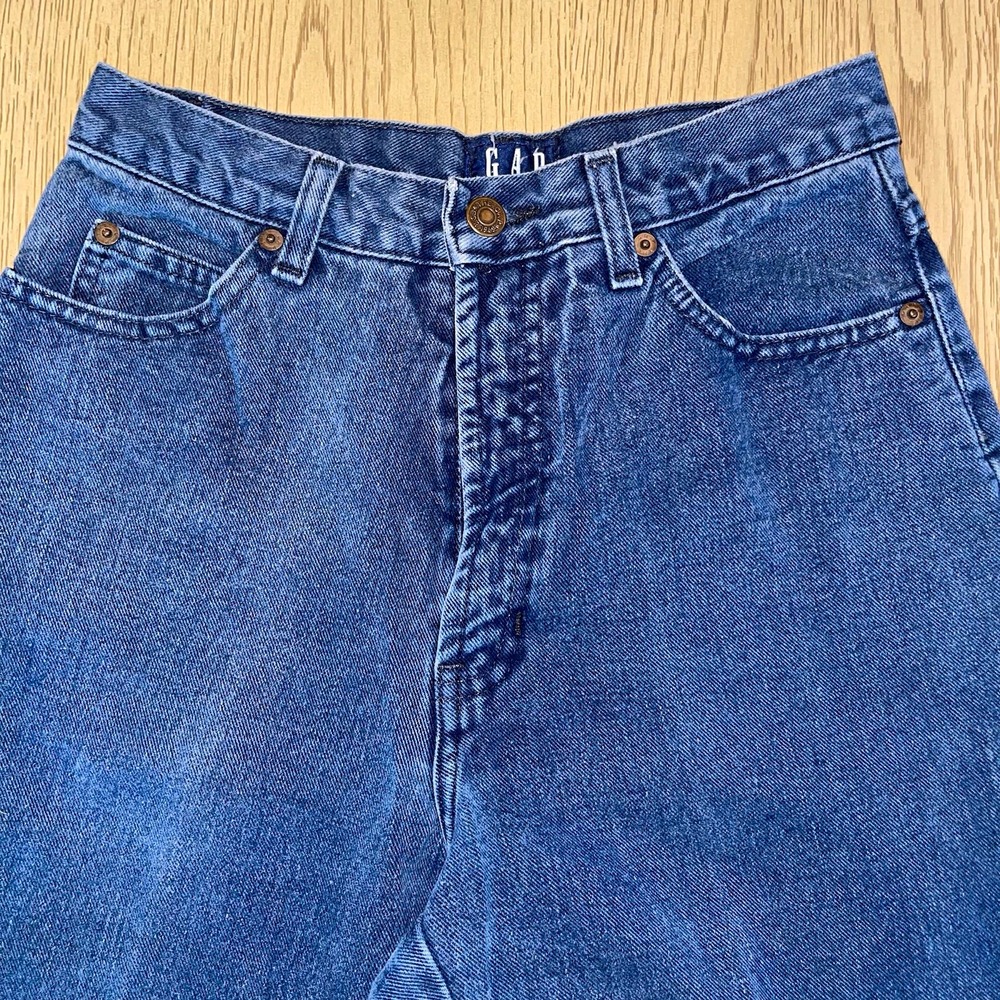 Vintage 90s GAP High Waisted Mom Jeans Made in USA Tapered Leg Blue Denim 5/6